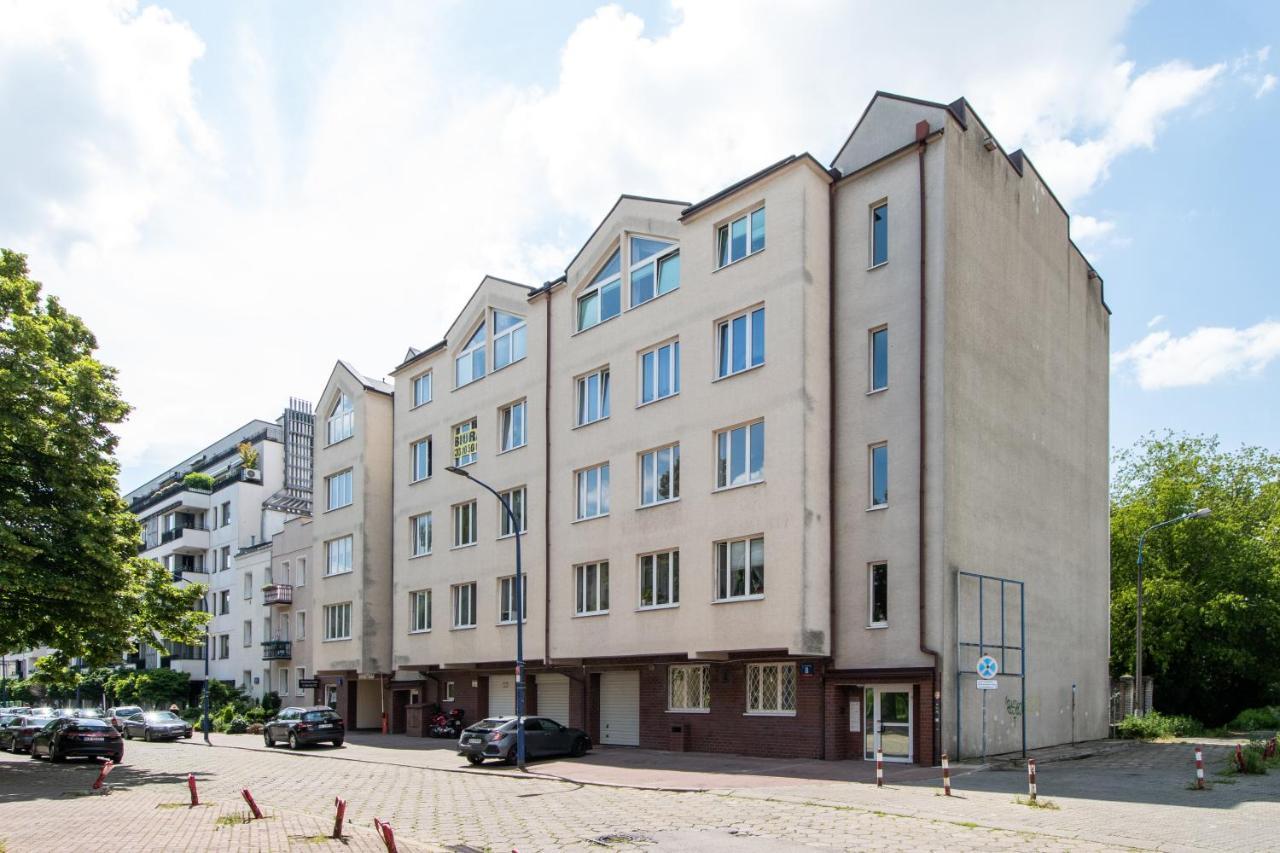23 Unit Miniapartments Warszawa Lotnisko Okecie Fajne Ministudio Przy Bitwy Warszawskiej Exterior photo
